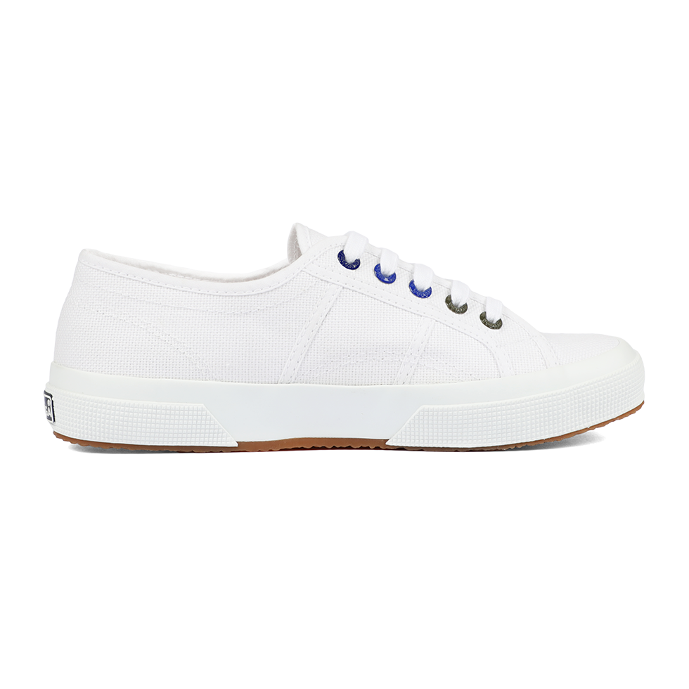 Superga 2750 Community – Cool Camper